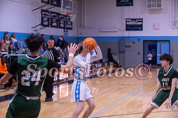 FTF JV boys vs E Lincoln-112