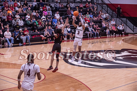 LR25 MBB8 vs Newberry-106