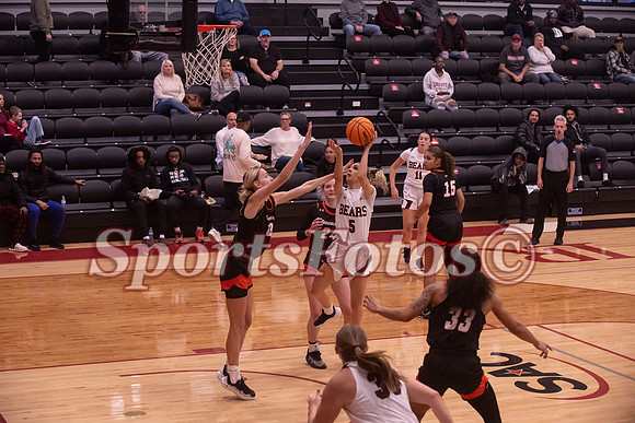 LR24 WBB3 vs Tusculum-117