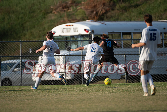Varsity MSoc4 vs Maiden-114