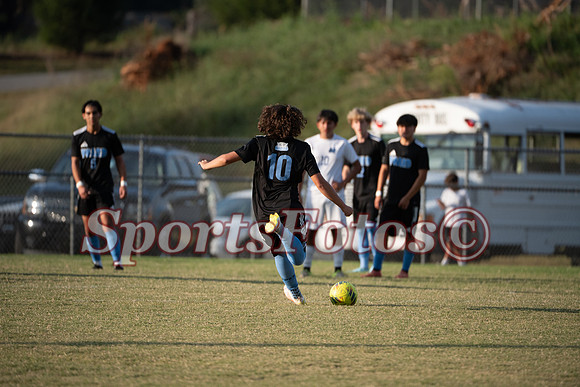 Varsity MSoc4 vs Maiden-116