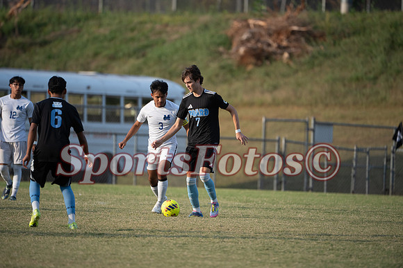 Varsity MSoc4 vs Maiden-108