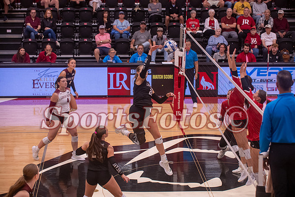 LR25 VB1 vs Newberry-110