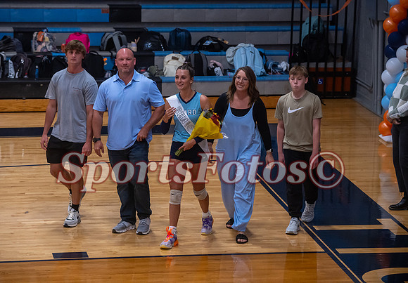 FTF Varsity Seniors VB5 vs N Lincoln-113