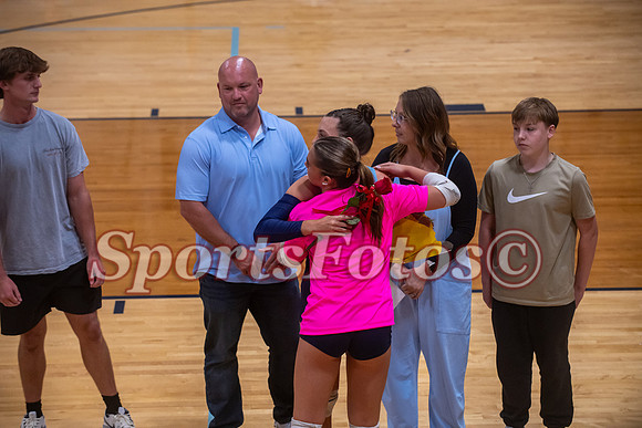 FTF Varsity Seniors VB5 vs N Lincoln-114