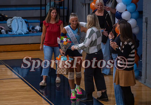 FTF Varsity Seniors VB5 vs N Lincoln-106