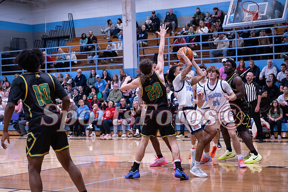 FTF25 Varsity MBB2 vs W Iredell-105