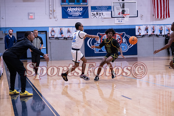 FTF25 Varsity MBB2 vs W Iredell-109