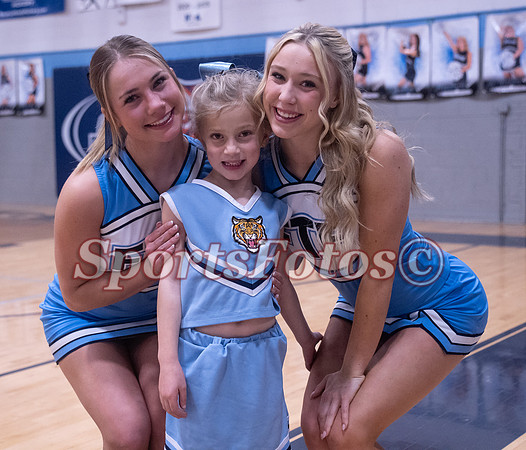 FTF25 Varsity Cheer2 vs Hickory Christian-98