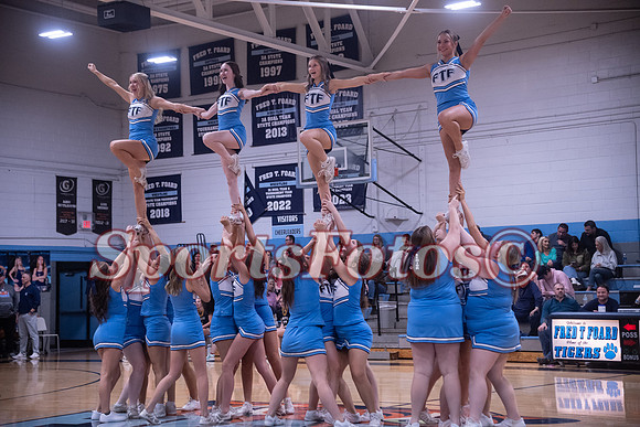 FTF25 Varsity Cheer2 vs Hickory Christian-101