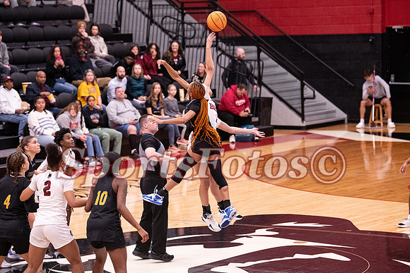 LR25 WBB3 vs Mars Hill-100