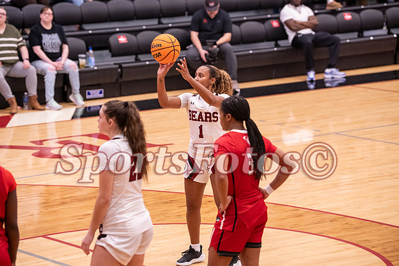 LR26 WBB4 vs Newberry-110