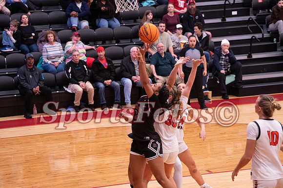 LR26 WBB5 vs C-N-111
