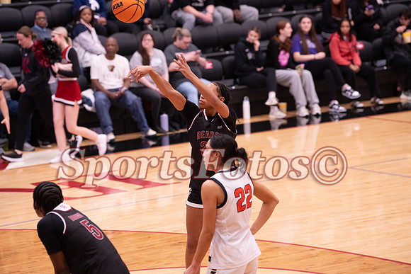LR26 WBB5 vs C-N-113