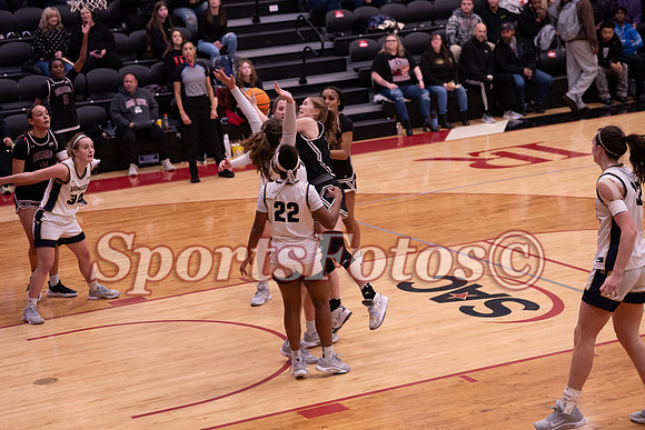 LR WBB8 vs Wingate-117
