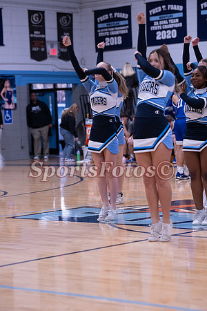 FTF26 JV Cheer4 vs N Lincoln-111