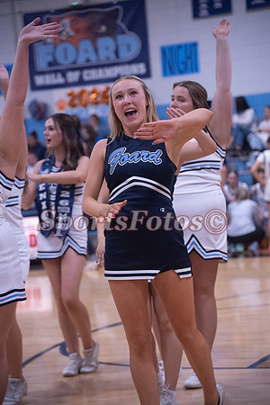 FTF26 Varsity Cheer4 vs N Lincoln-111