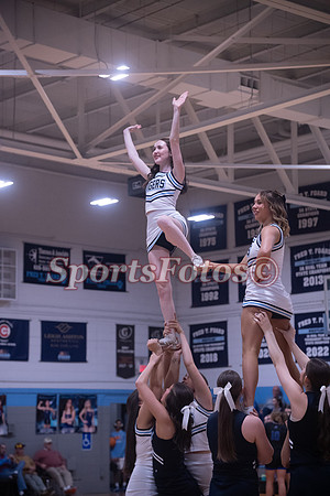 FTF26 Varsity Cheer4 vs N Lincoln-105