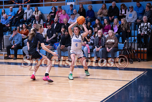 FTF26 Varsity Girls7 vs N Lincoln-100