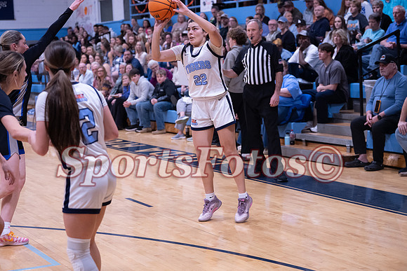 FTF26 Varsity Girls7 vs N Lincoln-110