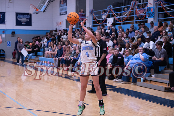 FTF26 Varsity Girls7 vs N Lincoln-117