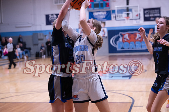 FTF26 Varsity Girls7 vs N Lincoln-118