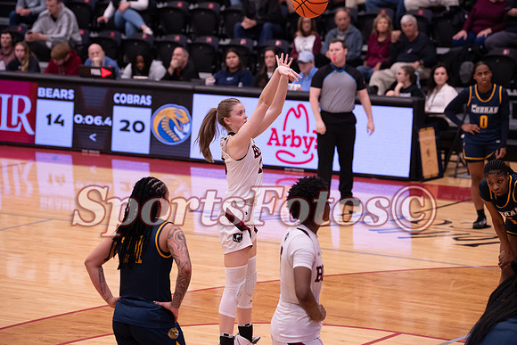 LR26 WBB9 vs Coker-116