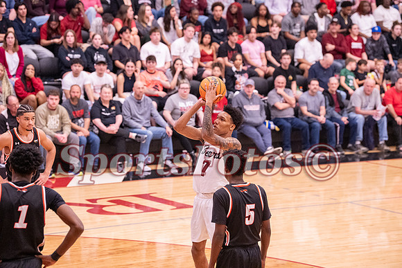 LR26 MBB13 vs Tusculum-103