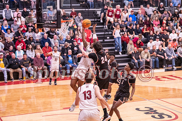 LR26 MBB13 vs Tusculum-109