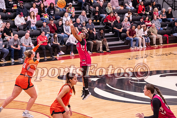 LR26 WBB10 vs Tuaculum-112