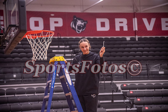 LR26 WBB Regular Season Champions-107