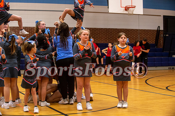 MVRC Cheerleaders 2-115