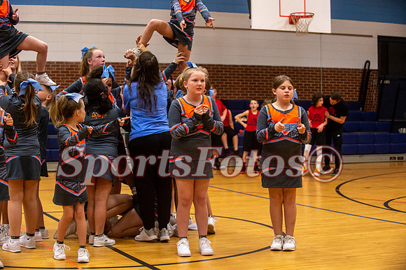MVRC Cheerleaders 2-116