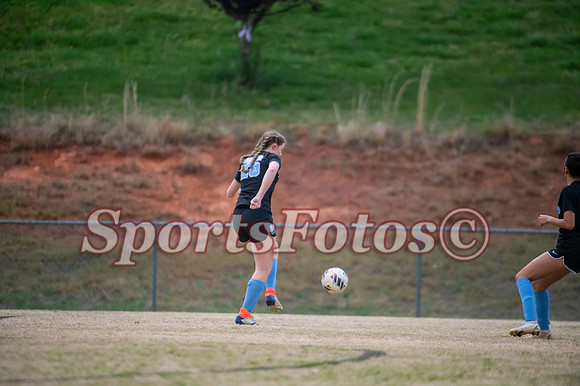 FTF W Soccer-100