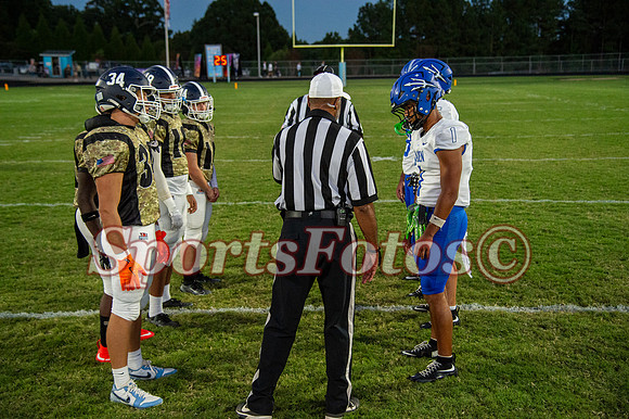 FTF26 Varsity FB2 vs Maiden-105