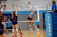 FTF26 Varsity VB9 vs Lincoln Charter-110