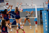 FTF26 Varsity VB9 vs Lincoln Charter-112