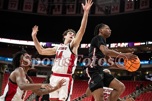 LR26 MBB1 vs NC State-112