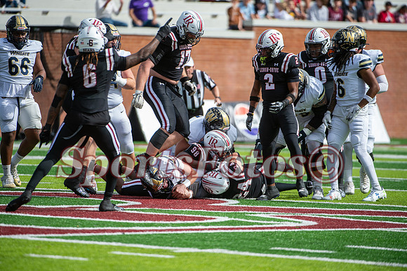 LR24 FB7 vs Wingates-111