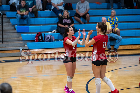 FTF26 Varsity VB1 vs Saint-110