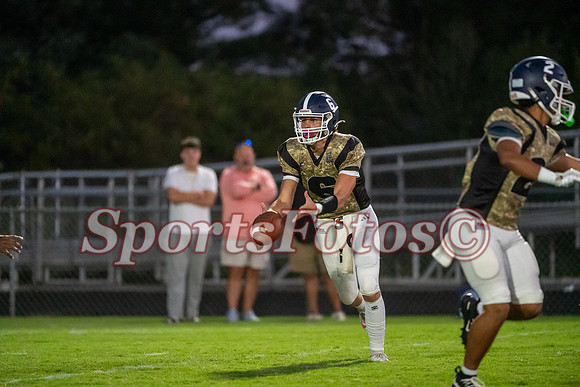 FTF26 Varsity FB2 vs Maiden-117