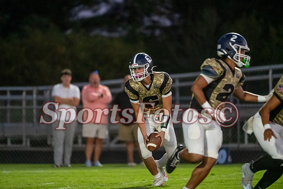 FTF26 Varsity FB2 vs Maiden-116
