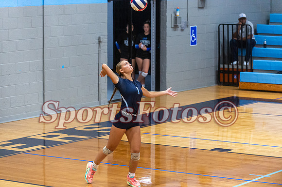 FTF Varsity VB1 vs Maiden-108