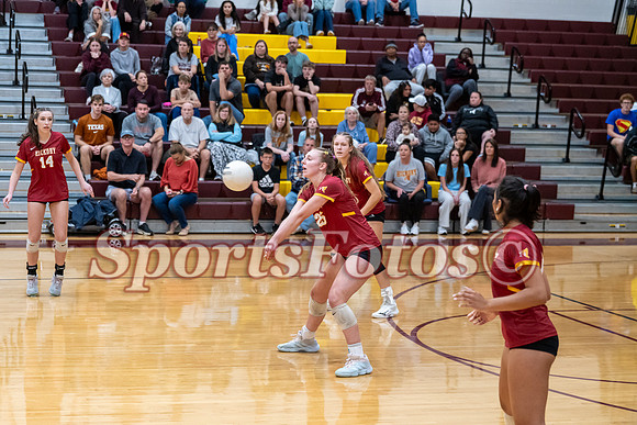 HHS26 VB1 vs Carson-117