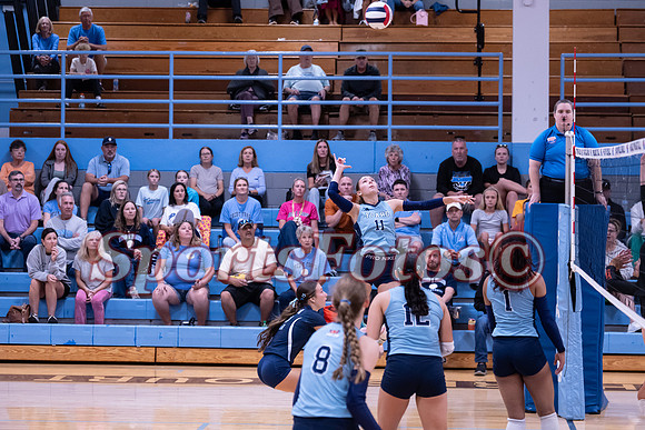 FTF26 Varsity VB7 vs E Lincoln-102