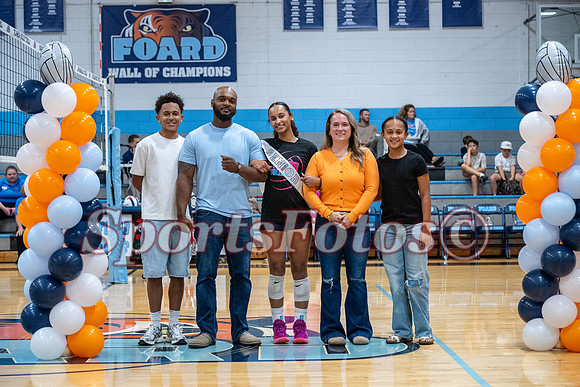 FTF26 Varsity VB Seniors-111
