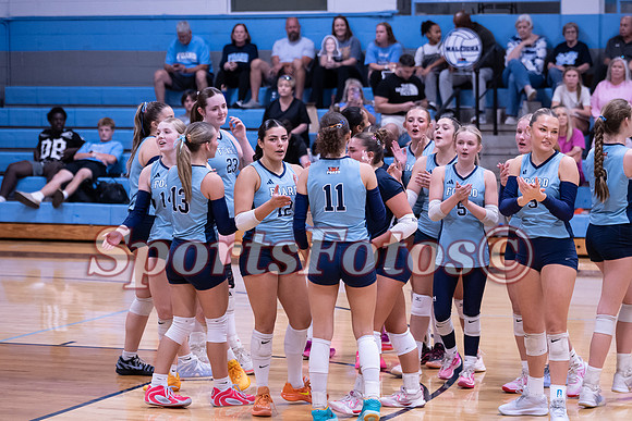 FTF26 Varsity VB7 vs E Lincoln-101