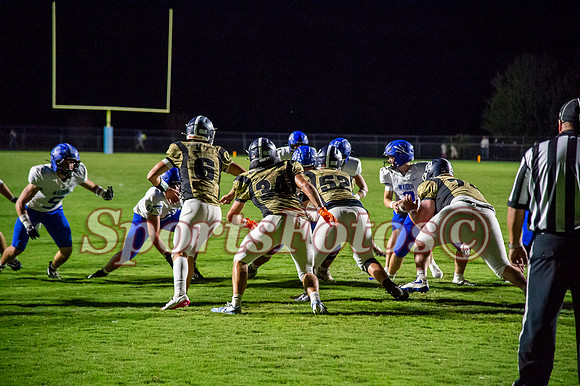 FTF26 Varsity FB2 vs Maiden-107