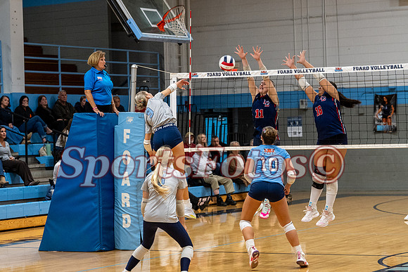FTF26 Varsity VB9 vs Lincoln Charter-119