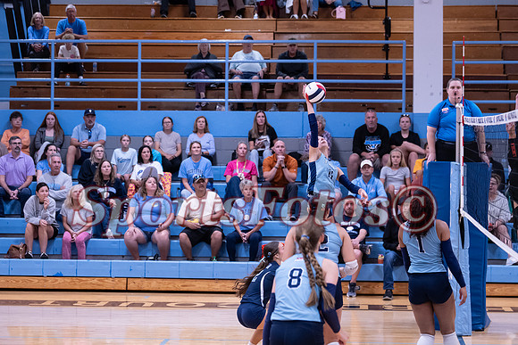 FTF26 Varsity VB7 vs E Lincoln-103
